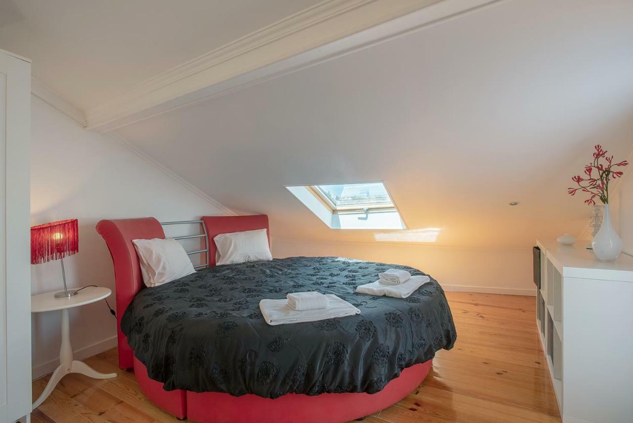 Myplacelisbon - Mouraria Duplex Bagian luar foto