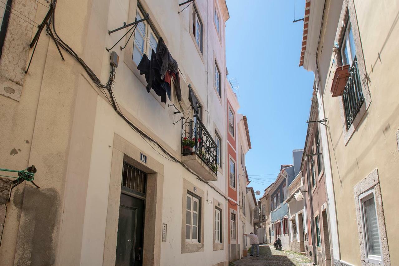 Myplacelisbon - Mouraria Duplex Bagian luar foto