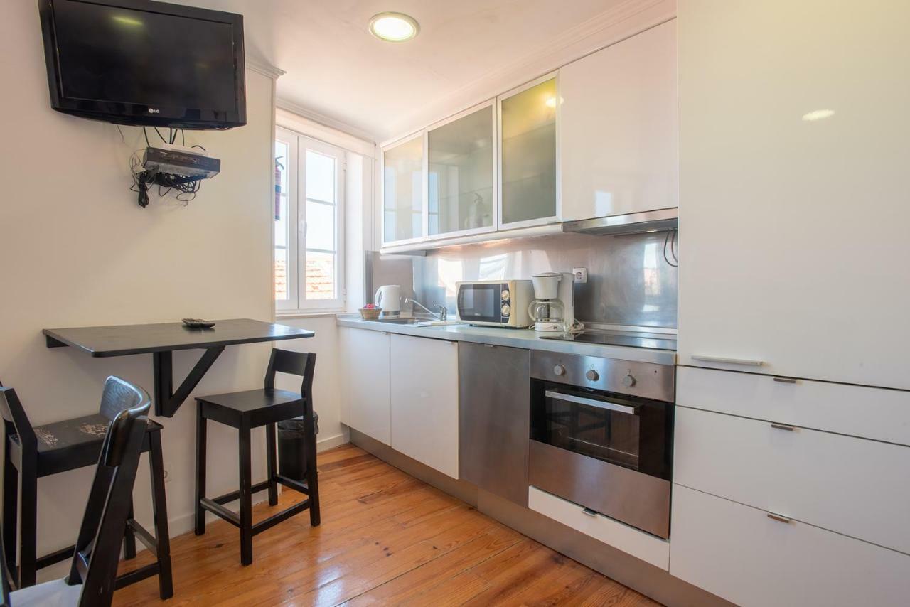 Myplacelisbon - Mouraria Duplex Bagian luar foto